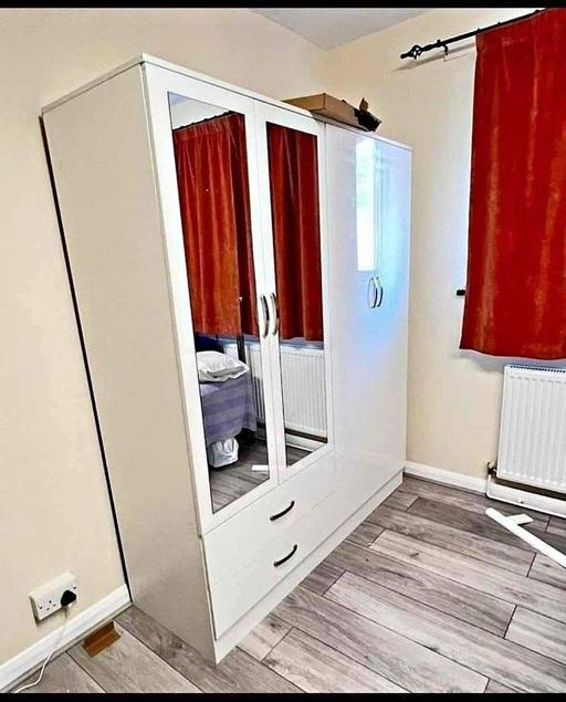 Buy & Sell Brent East Lane Business Park - Brent - Photos for 4 door wardrobe fully assembled wardrobe