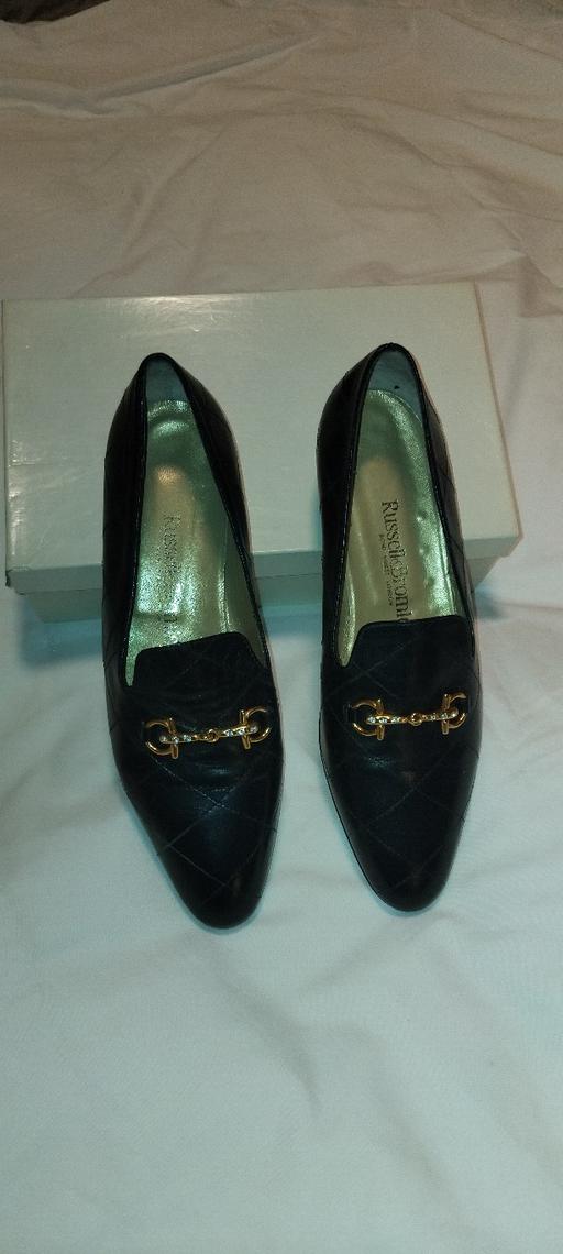 Buy & Sell North West London Swiss Cottage - North West London - Photos for Elegant Russell &Bromley black flat shoes