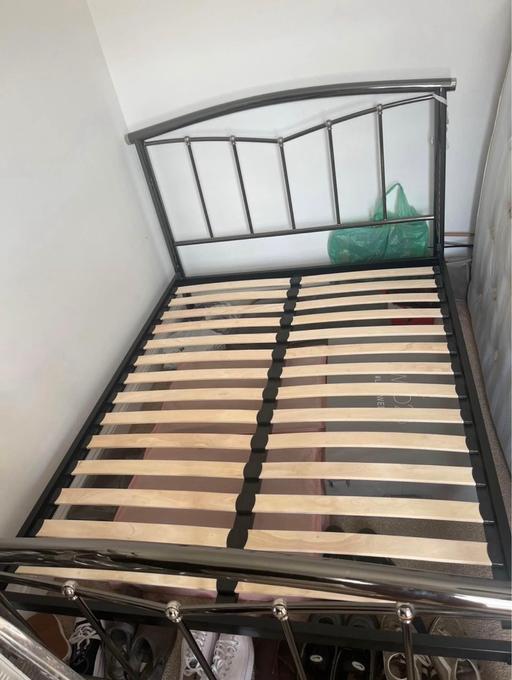 Buy & Sell West Northamptonshire Abington - West Northamptonshire - Photos for Metal double bed frame ONLY