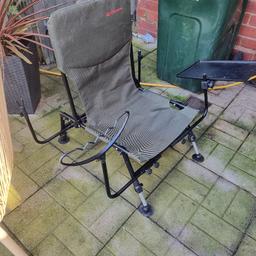 aquarius fishing bed chair in B70 Sandwell for 30.00 for sale Shpock