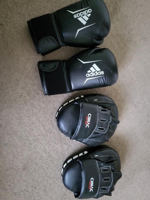 Buy & Sell West Midlands Sandwell - Photos for boxing gloves and pads