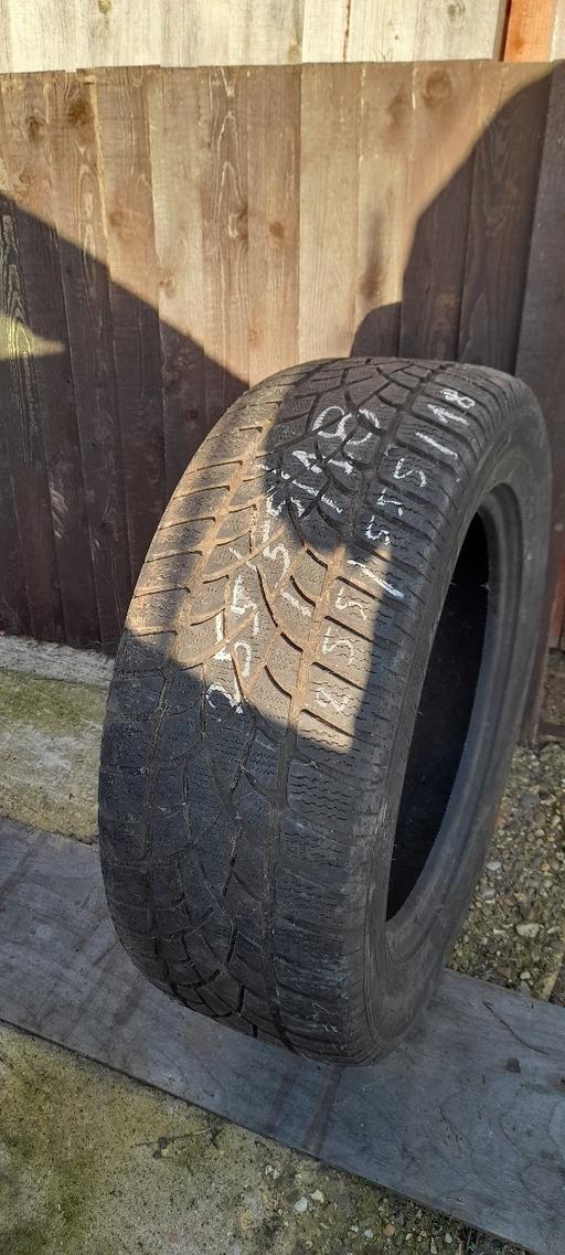 Vehicles North West London Harrow - Photos for 255/55 r18 MS WINTER SPORT DUNLOP TYRAS