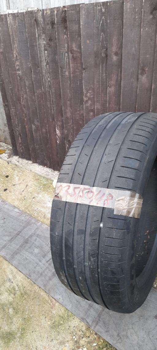 Vehicles North West London Harrow - Photos for 235/50 zr18 Toyo tyre XL syeal belted 3mm thr