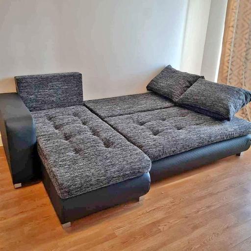 Buy & Sell Brent East Lane Business Park - Brent - Photos for Berlin Sofabed & Ottoman 