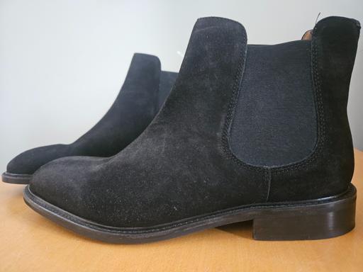 Buy & Sell South West London Merton Park - South West London - Photos for John Lewis Suede Chester boots. Size 8. NEW