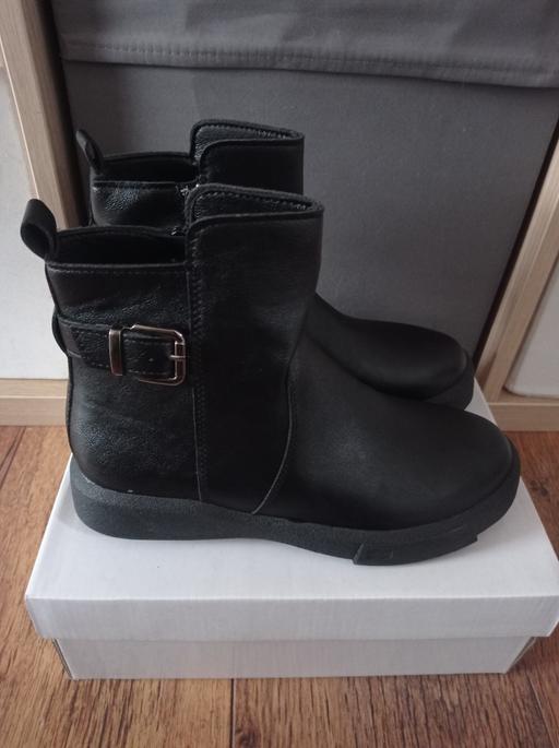 Buy & Sell West Midlands Sandwell - Photos for Black boots size 6