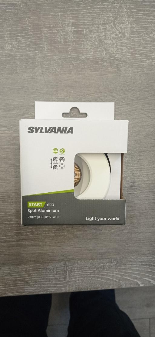 Buy & Sell Bracknell Forest Binfield - RG42 - Photos for Spot light Sylvania warm white led Eco