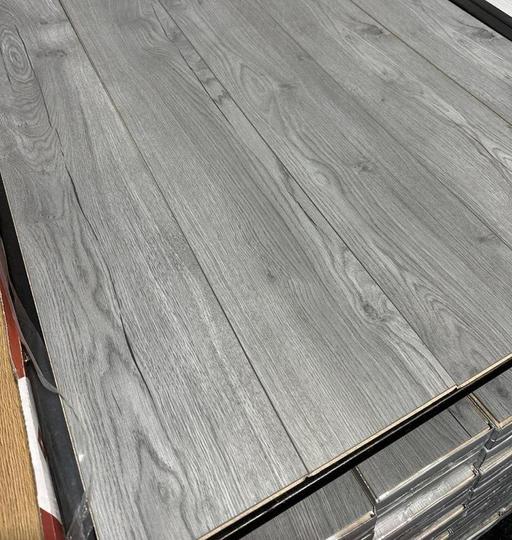 Buy & Sell Willenhall Walsall - Photos for ⚠️Grey Laminate Flooring 8mm⚠️