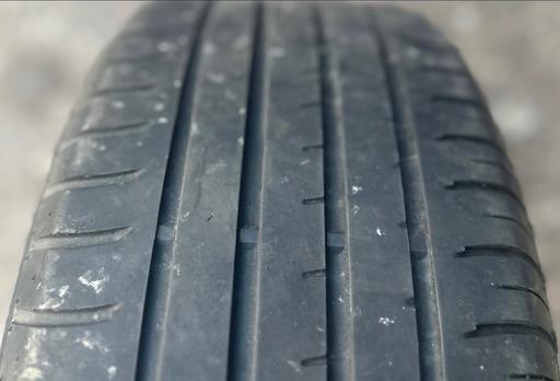 Vehicles Kent Sevenoaks - Photos for 205/50/16 acceiera PHI-R tyre 3/4mm tread