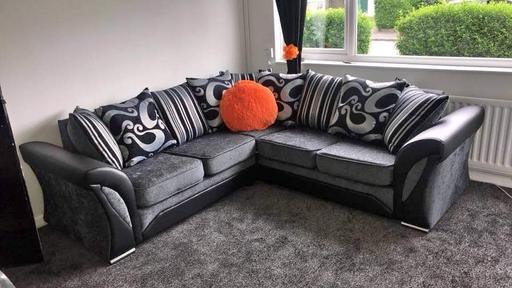Buy & Sell Brent East Lane Business Park - Brent - Photos for Shannon Corner Sofa Available