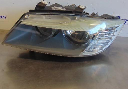 Vehicles West Midlands Birmingham - Photos for BMW E90/E91 LCI Headlight passenger side