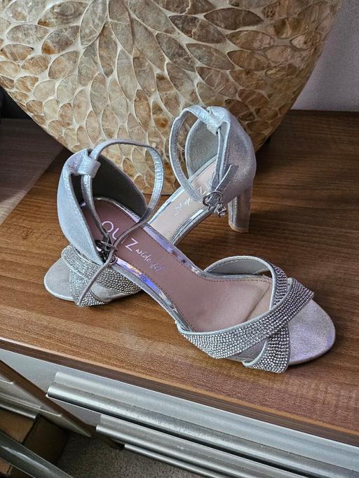 Buy & Sell North Yorkshire Middlesbrough - Photos for Gorgeous silver wedding shoes