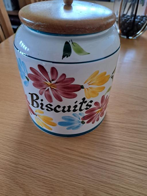 Buy & Sell South Yorkshire Rotherham - Photos for Vintage biscuit barrel