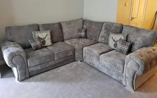 Buy & Sell Brent East Lane Business Park - Brent - Photos for L Shape Verona Sofa with Cushions