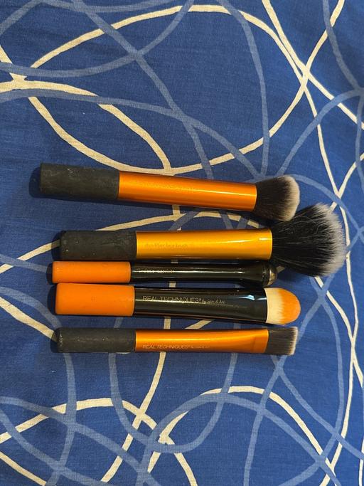 Buy & Sell West Midlands Dudley - Photos for Real techniques make up brushes