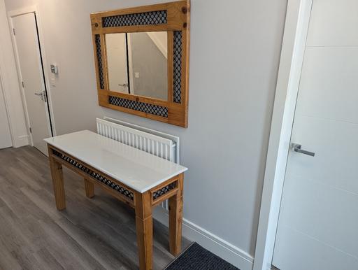 Buy & Sell South Yorkshire Sheffield - Photos for hallway table and matching mirror