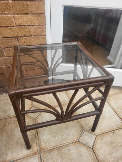 Buy & Sell West Midlands Dudley - Photos for Occasional table