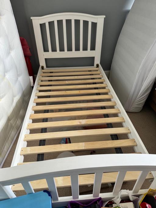 Buy & Sell North London Palmers Green - North London - Photos for Single bed