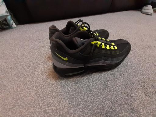 Buy & Sell Staffordshire South Staffordshire - Photos for Adult trainers