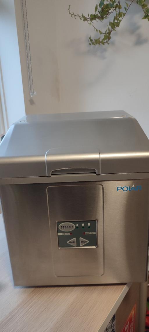 Buy & Sell Surrey Spelthorne - Photos for POLAR CH479 -ICE maker machine