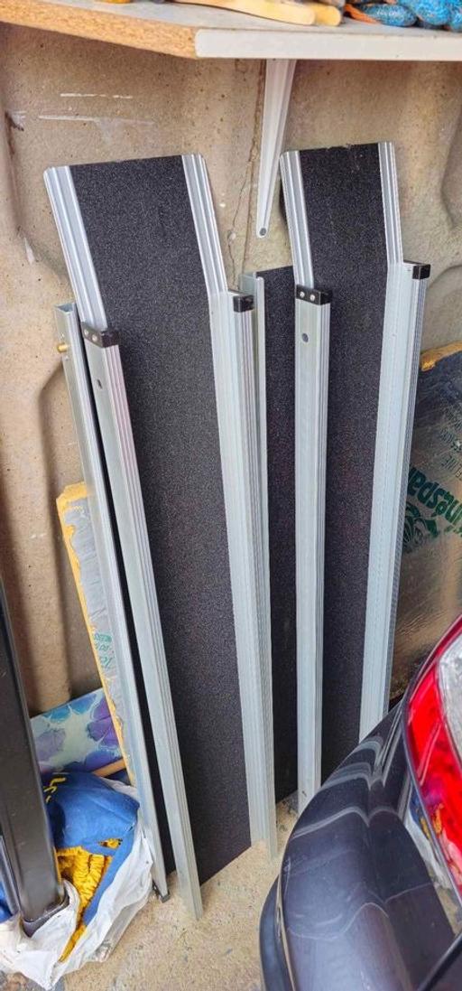 Vehicles West Yorkshire Bradford - Photos for Pair 7ft long Telescopic Ramps Brand new