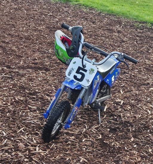 Vehicles Greater Manchester Oldham - Photos for Razor zr350 24v electric motocross bike