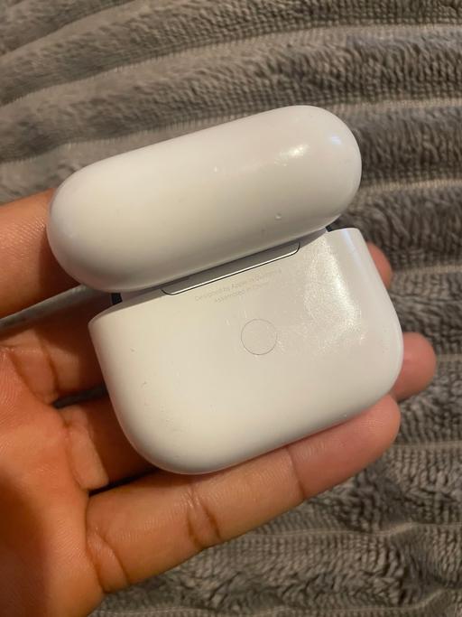 Buy & Sell West Midlands Wolverhampton - Photos for AIRPODS 3RD GENERATION