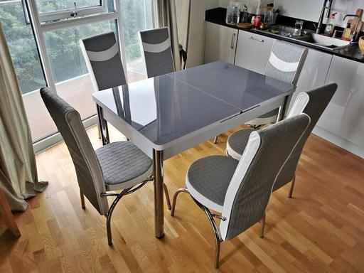 Buy & Sell Brent East Lane Business Park - Brent - Photos for Dining table With 6 chairs