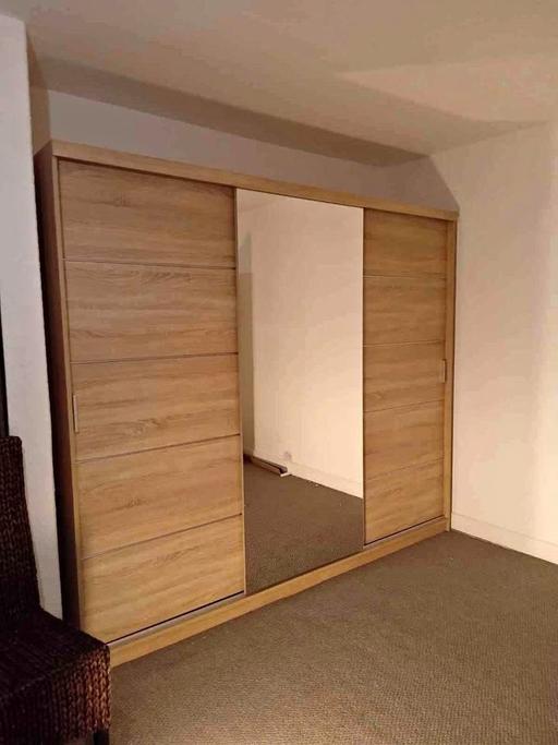Buy & Sell Brent East Lane Business Park - Brent - Photos for Sliding door wardrobe