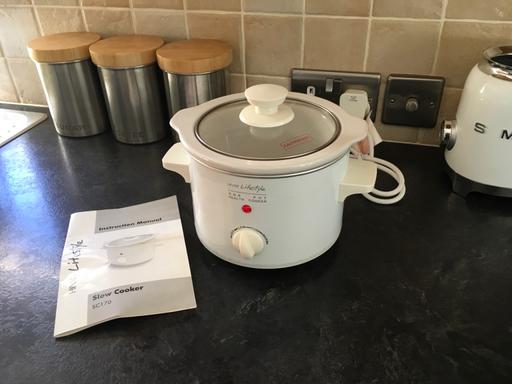 Buy & Sell Nottinghamshire Broxtowe - Photos for HINARI Lifestyle SLOW COOKER 1.5ltr.