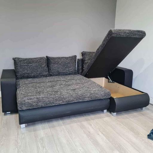 Buy & Sell Brent East Lane Business Park - Brent - Photos for New Look Berlin Corner sofa bed