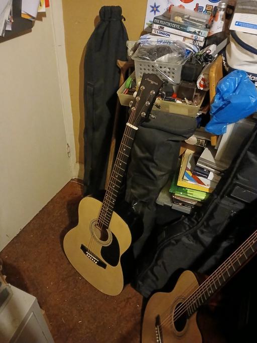 Buy & Sell West London North Kensington - W11 - Photos for acoustic guitar Good condition tuned low acti