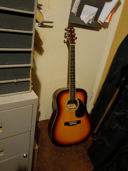 Buy & Sell North West London Queen`s Park - North West London - Photos for Acoustic guitar