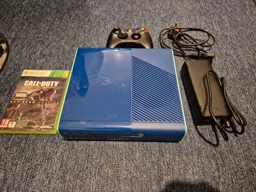 Buy & Sell Hampshire Southampton - Photos for Xbox 360e Special Edition Blue