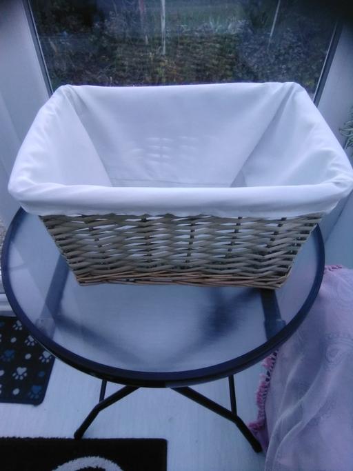 Buy & Sell Hertfordshire Broxbourne - Photos for Willow Wicker Basket