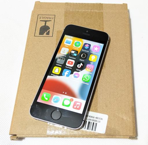 Buy & Sell Merseyside Liverpool - Photos for unlocked iPhone SE 1st Gen 32gb (No offers)