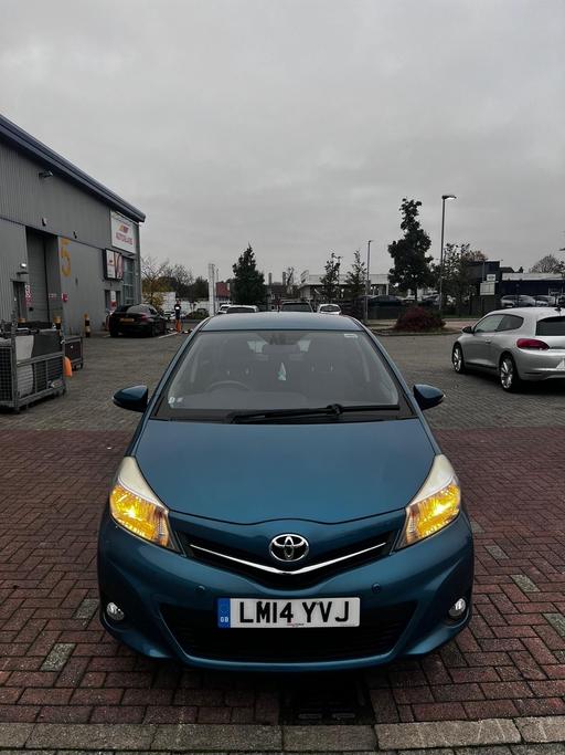 Vehicles South East London Shirley - South East London - Photos for TOYOTA YARIS HPI CLEAR 59k MILES