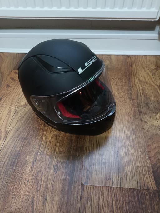 Vehicles South Yorkshire Barnsley - Photos for LS2 Motorbike Helmet