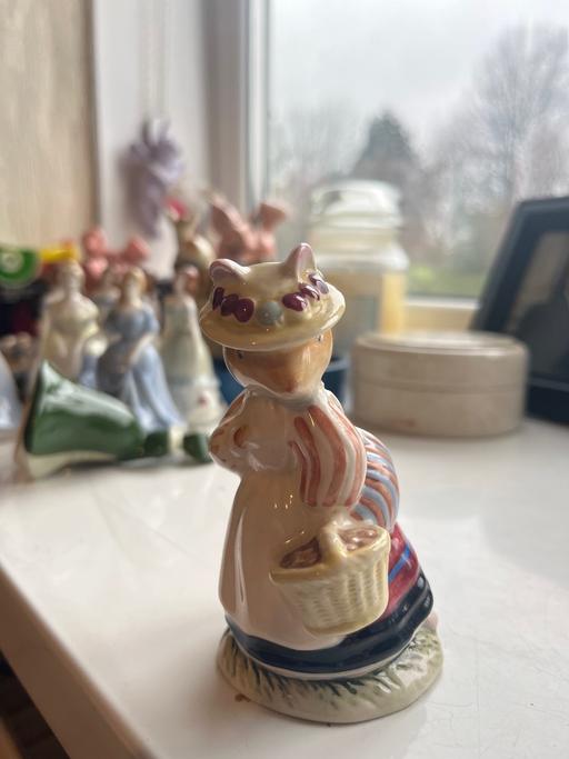 Buy & Sell Cardiff Splott - Cardiff - Photos for Royal doulton lady wood mouse