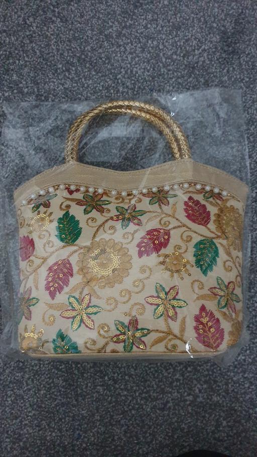 Buy & Sell South West London Lampton - South West London - Photos for bag