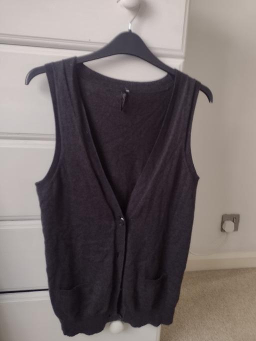 Buy & Sell West Yorkshire Wakefield - Photos for Topshop knit waistcoat