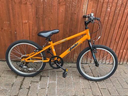 Buy & Sell Surrey Mole Valley - Photos for Bikes kids bike