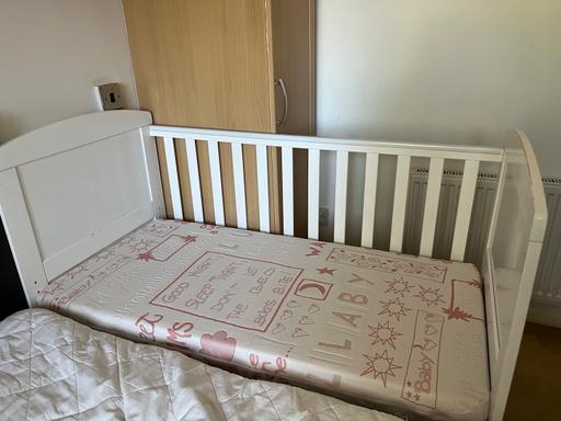 Buy & Sell Essex Thurrock - Essex - Photos for Cot bed with dormeo mattress