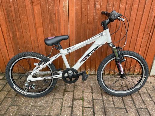 Buy & Sell Surrey Mole Valley - Photos for Bikes kids bike