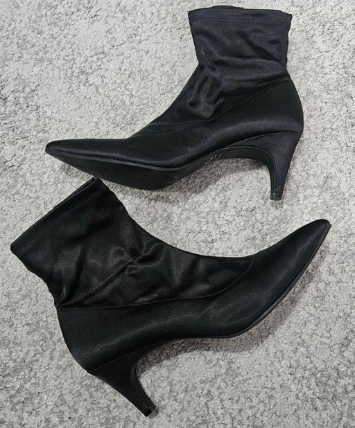 Buy & Sell Halton Manor Park - Watford - Photos for Size 5 INSOLIA M&S black boots