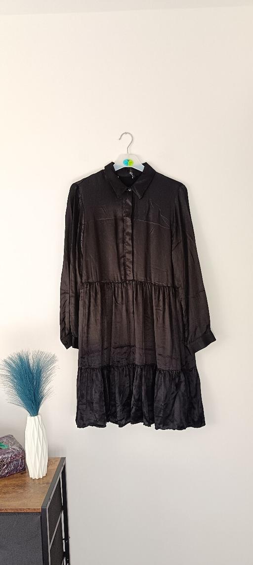 Buy & Sell Swansea - Wales Blaenymaes - Swansea - Photos for Long Sleeve button up tiered / smock dress S