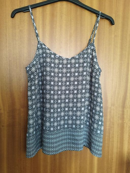 Buy & Sell South Lanarkshire Stonehouse - South Lanarkshire - Photos for Purple multi patterned cami top