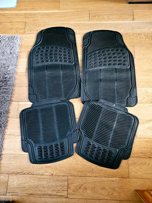 Vehicles South Yorkshire Doncaster - Photos for Rubber car mats..NEW