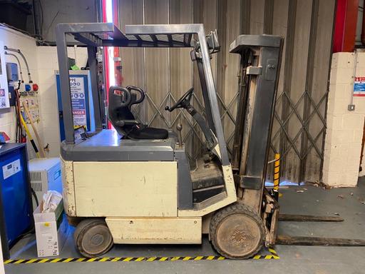 Vehicles West Midlands Birmingham - Photos for Forklift truck