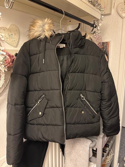 Buy & Sell Hertfordshire Broxbourne - Photos for Coat top shop